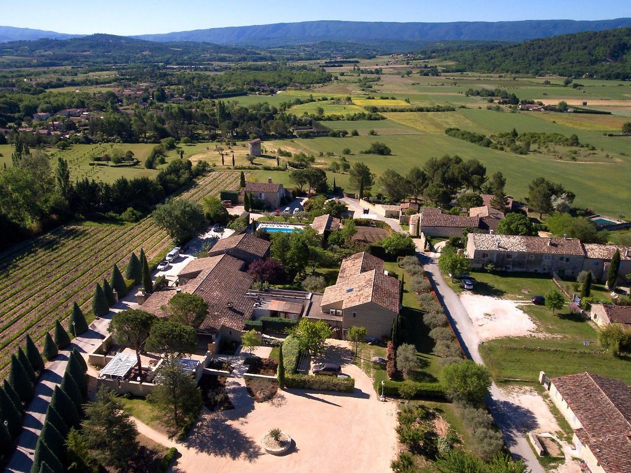 Hotel Carcarille Restaurant Le C Gordes Εξωτερικό φωτογραφία
